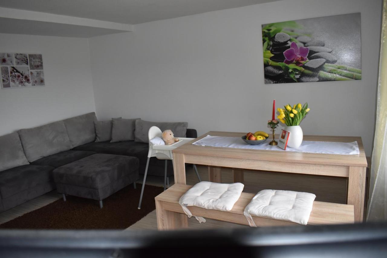 Ferienwohnung Jannack Fuer 5 Personen In Bad Muender Bad Münder am Deister Esterno foto