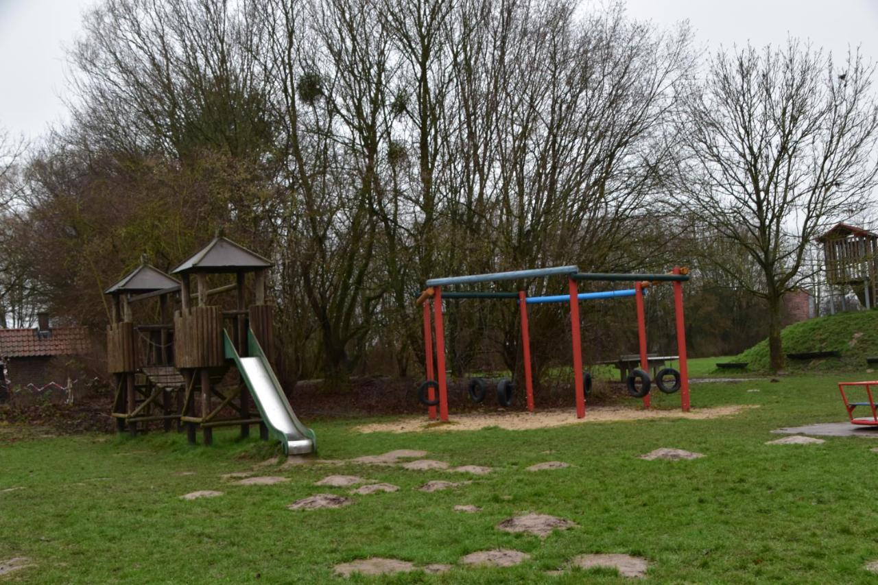 Ferienwohnung Jannack Fuer 5 Personen In Bad Muender Bad Münder am Deister Esterno foto